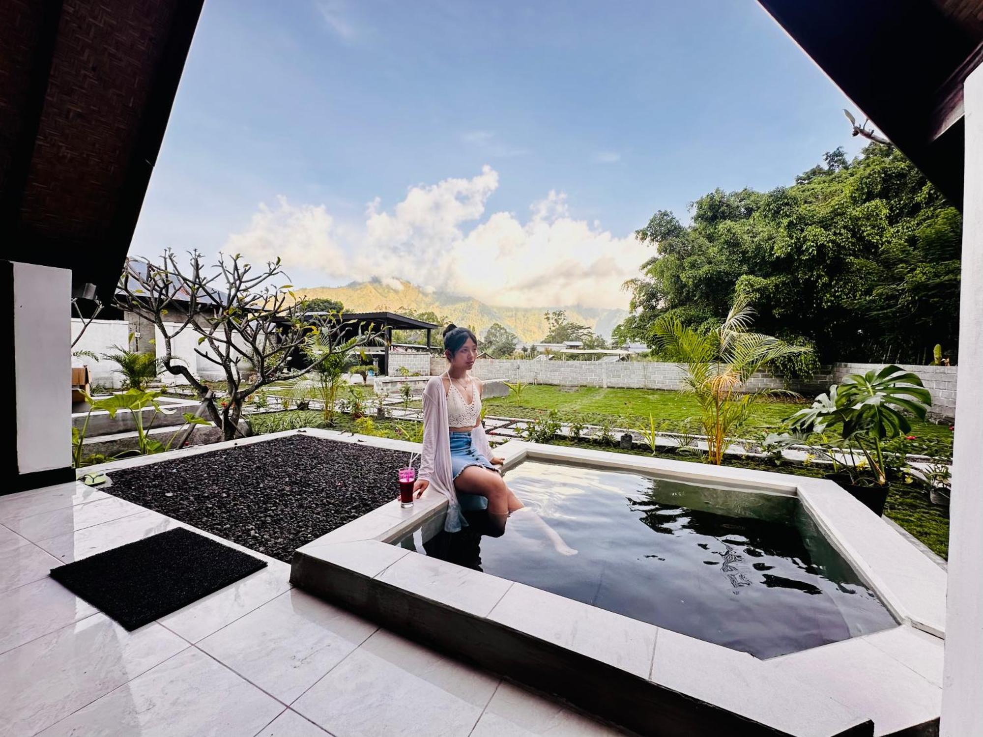 Ampik Batur With Private Hot Springs Bed & Breakfast Kubupenlokan Luaran gambar