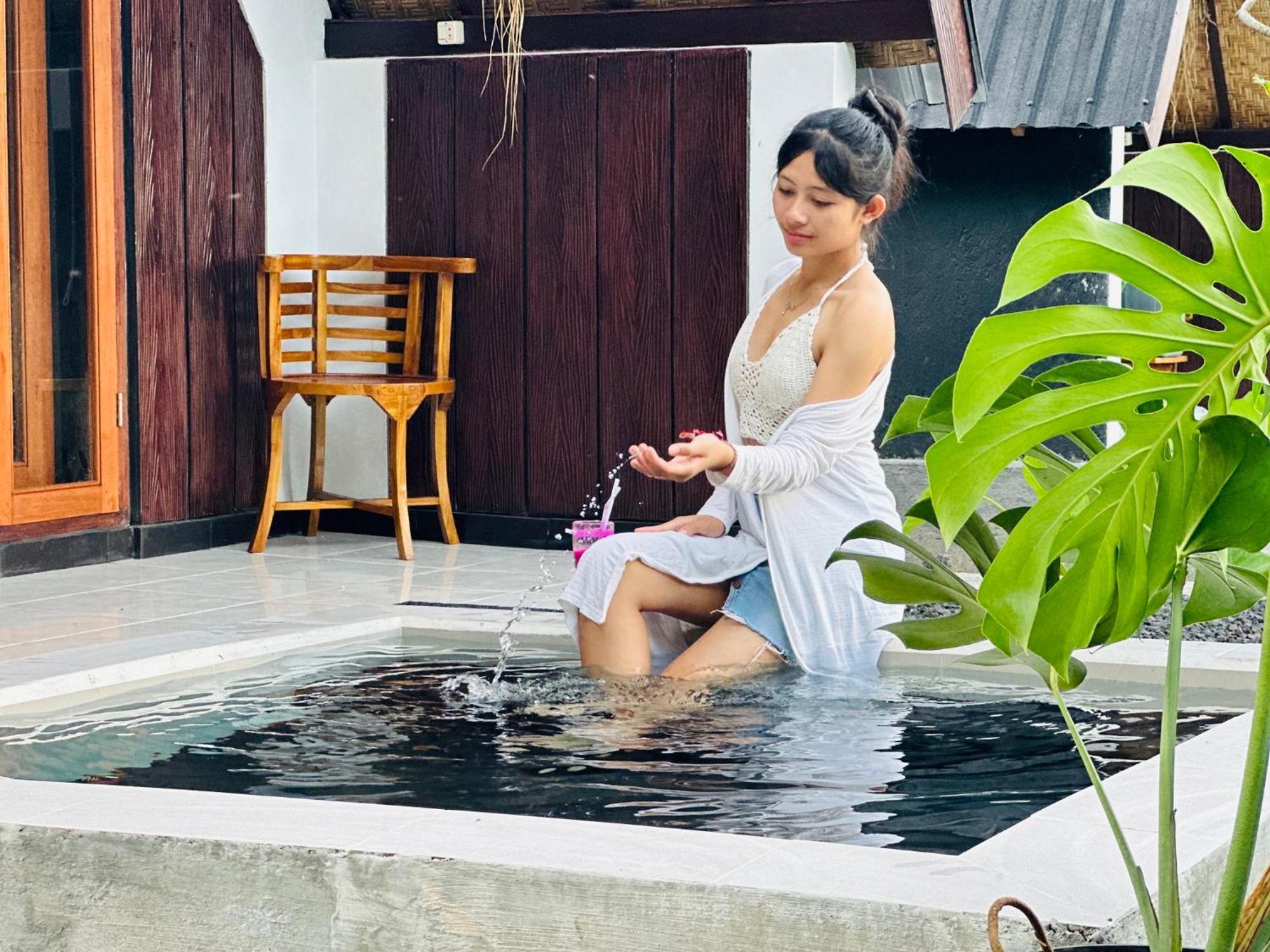 Ampik Batur With Private Hot Springs Bed & Breakfast Kubupenlokan Luaran gambar